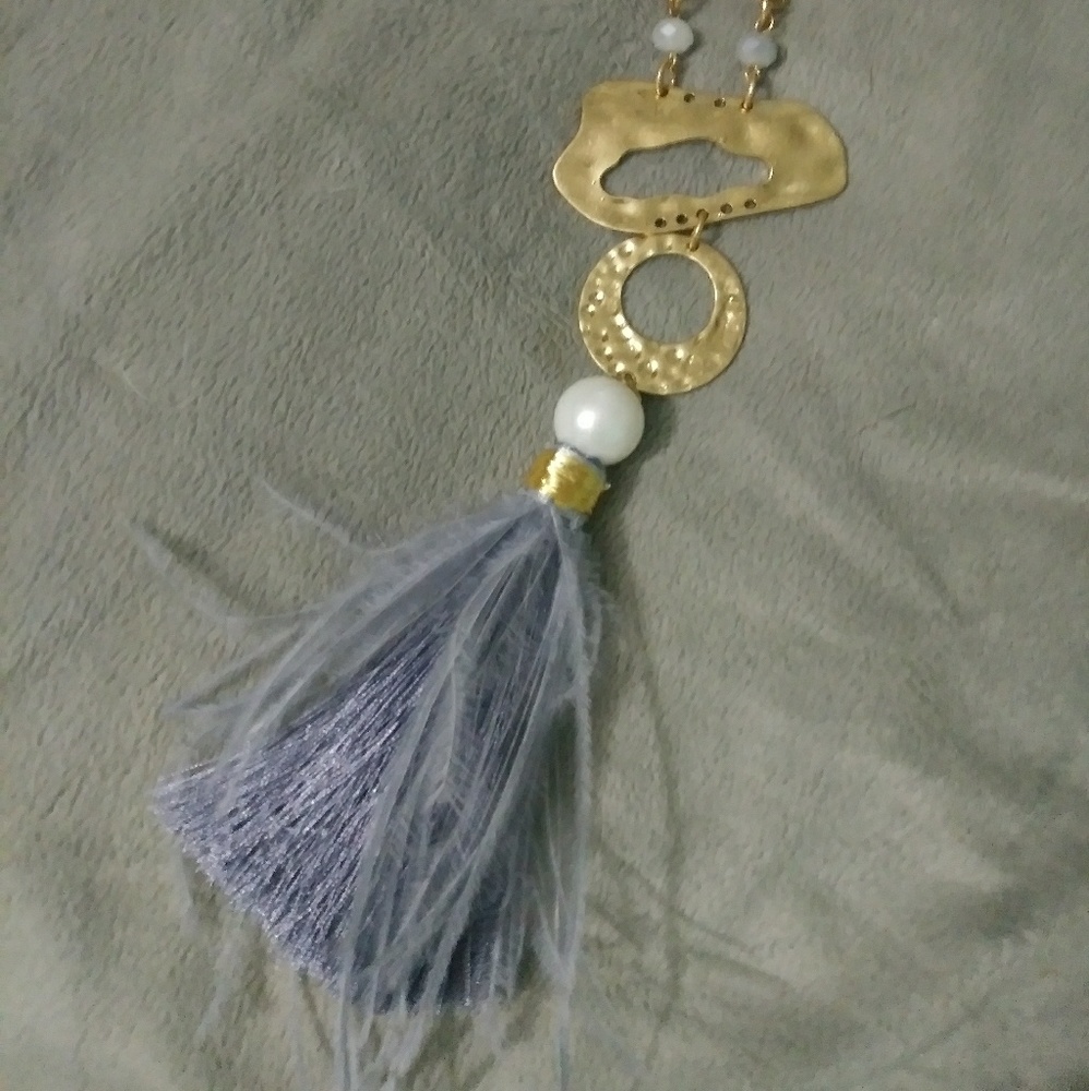 Necklace and earrings set